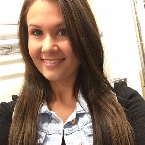 Meet your Posher, Kasey