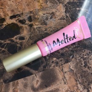 Too Faced Melted Mini in Melted Peony