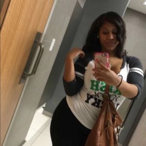 Meet your Posher, Courtney