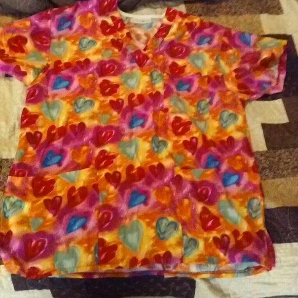 Scrub top