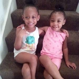 Meet your Posher, Nelle