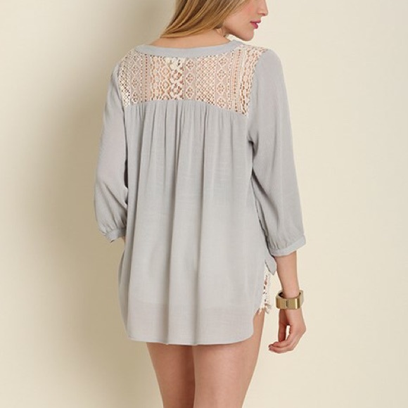 "Notorious" Crochet Collar Lace Up Top - Picture 3 of 3