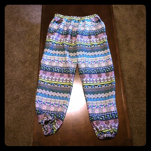 Capri pants