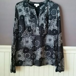 Black and gray blouse