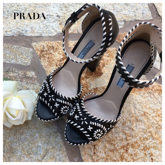 🎉PRADA EMBROIDERED PLATFORM BLACK SANDAL - Picture 2 of 8