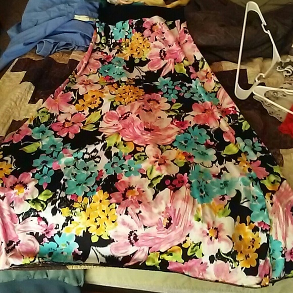 Maxi skirt