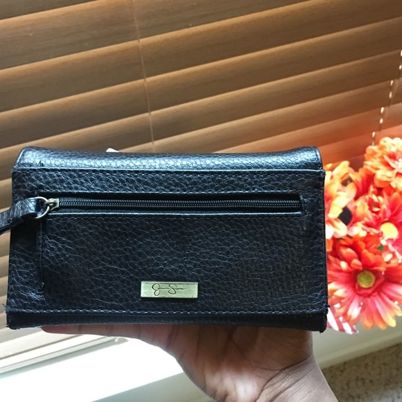 JESSICA SIMPSON WALLET🎀 NEGOTIATIONS WELCOMED - Picture 2 of 4