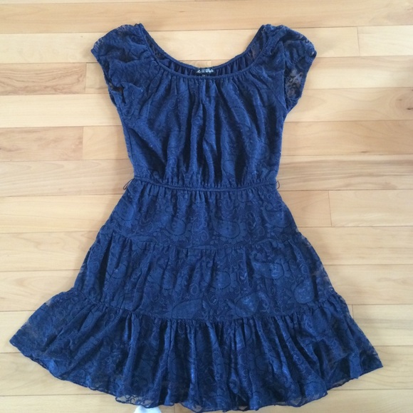Lace dress