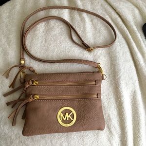 Michael Kors Crossbody