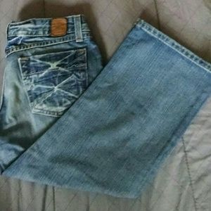 NWOT BKE distressed jean capris FINAL MARK DOWN