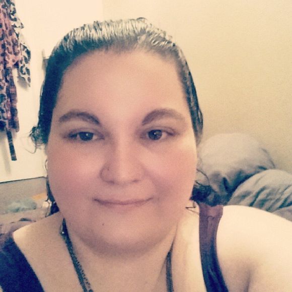 Meet your Posher, Mindy - Picture 1 of 1