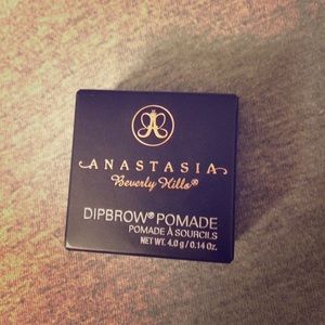Anastasia Beverly Hills Dipbrow Pomade