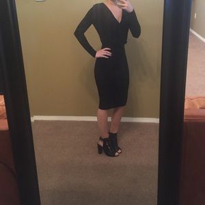 Black long sleeve midi dress
