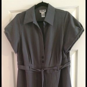 Dress, short sleeve, size 18w, grey,