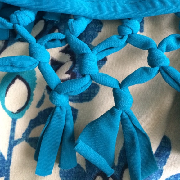 Xhilaration bikini top - Picture 2 of 4