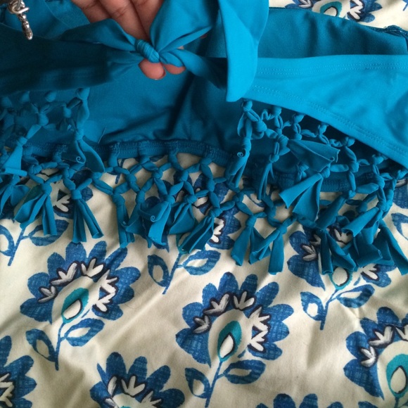 Xhilaration bikini top - Picture 3 of 4