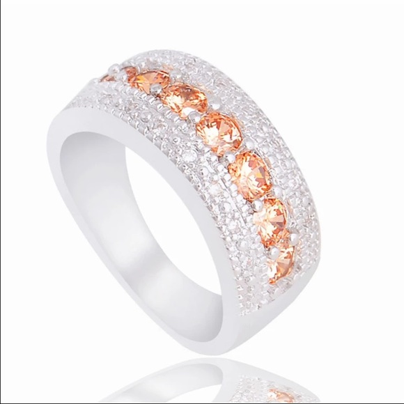 💛Silver plated gorgeous champagne CZ ring - Picture 2 of 3