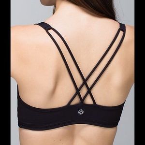 Lululemon Free to Be Sports Bra