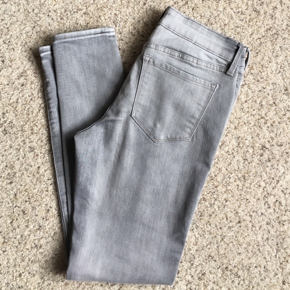 Old Navy rockstar skinny jeans