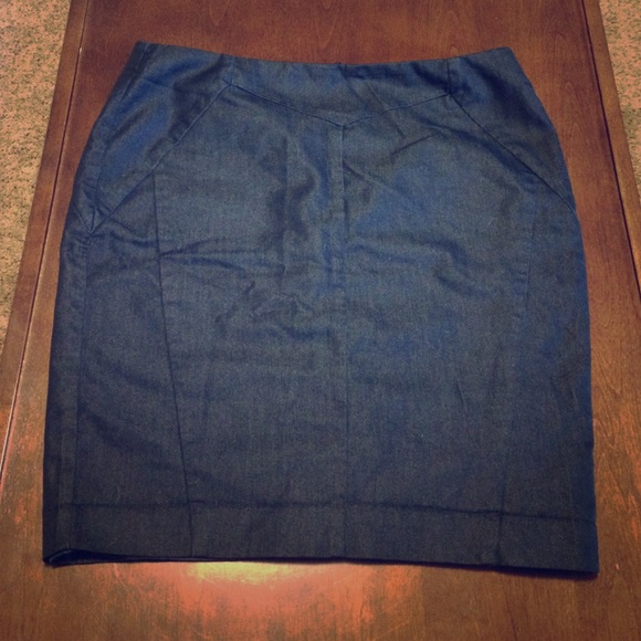 Pencil skirt