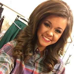 Meet your Posher, Leah