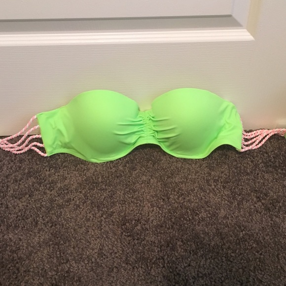 Victoria's Secret Flirt Bandeau swim top 34D