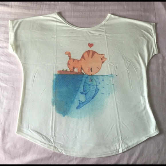 💋Kitten/Cat & Fish Kiss - Picture 2 of 3