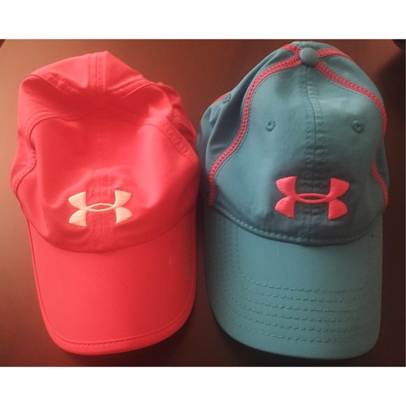 Bundle 💐// Underarmour hats