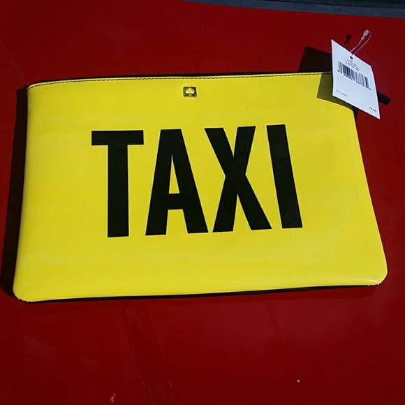 🚨🚫SOLD🚫🚨Kate Spade taxi clutch - Picture 4 of 4