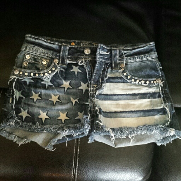 Miss me shorts