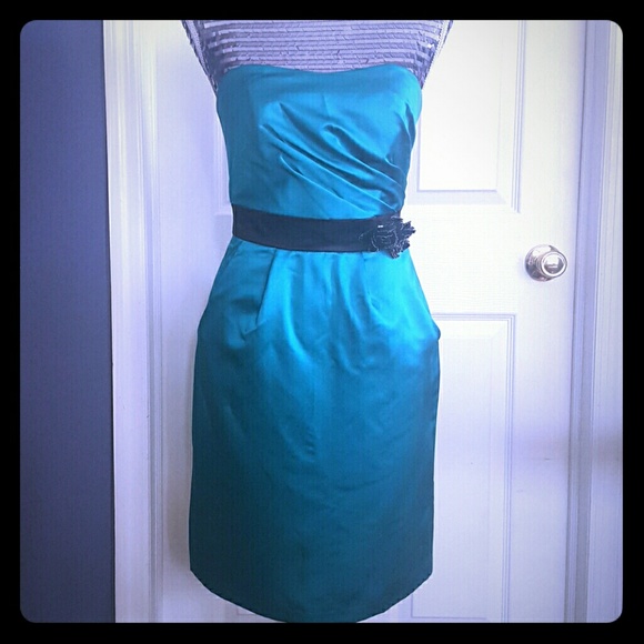 Teal bridesmaid dress with mesh flower