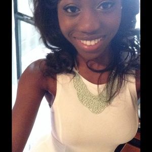 Meet your Posher, Christina