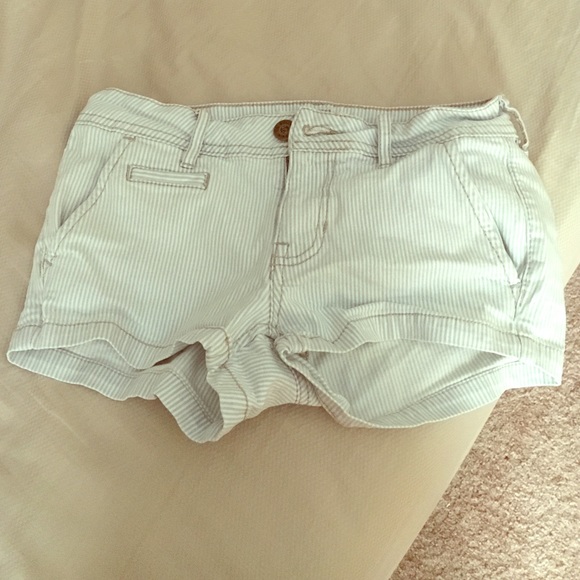 Striped blue and white Low rise shorts