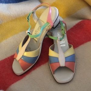 Vintage Hush Puppies t-strap sandals
