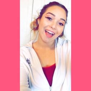 Meet your Posher, Daja