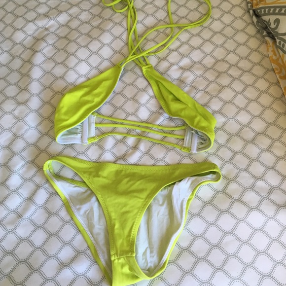 ASOS halter bikini - Picture 2 of 4