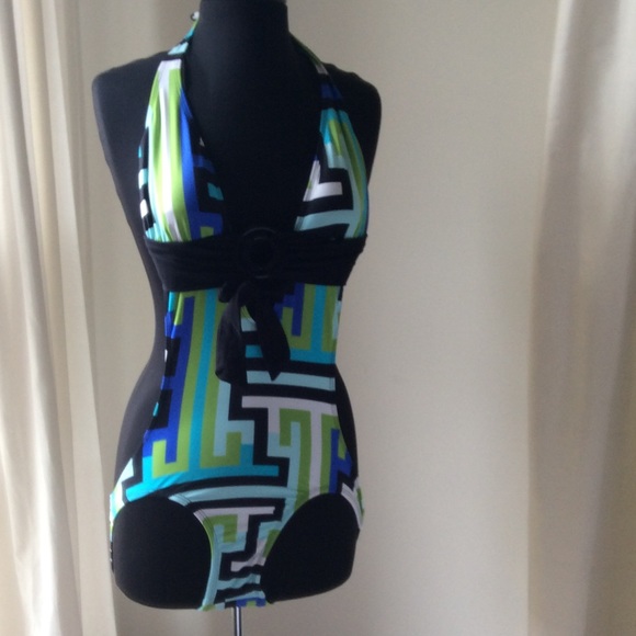 Kenneth Cole Reaction Swim Suit