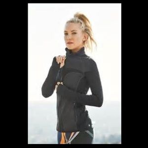 Jojo running jacket
