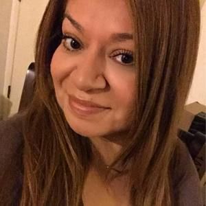 Meet your Posher, Claudia