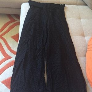 Lace flowy pant cover up