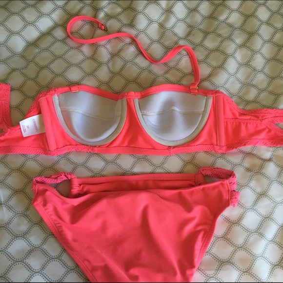 Hot pink bustier swim suit - Picture 2 of 2