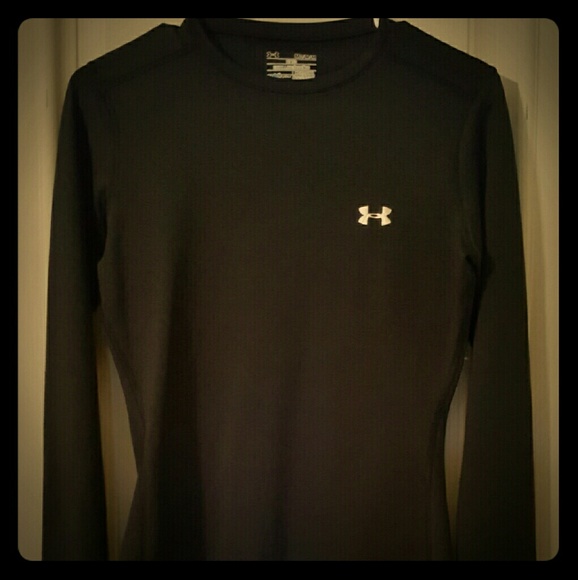 Under Armour long sleeve fitted with coldgear tech