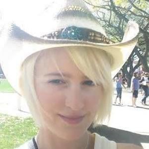 Meet your Posher, Kassie noel