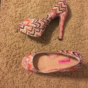 Betsy Johnson pumps