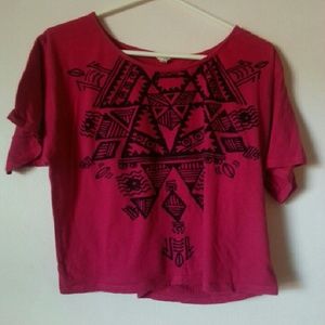 Magenta semi crop top