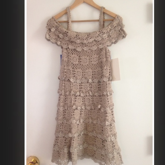 ❤️Final sale ❤️Boston Proper off Shoulder Crochet - Picture 2 of 4