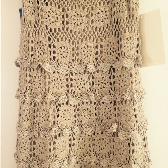 ❤️Final sale ❤️Boston Proper off Shoulder Crochet - Picture 4 of 4