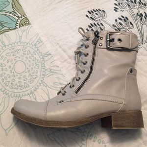 Guess Combat Boots