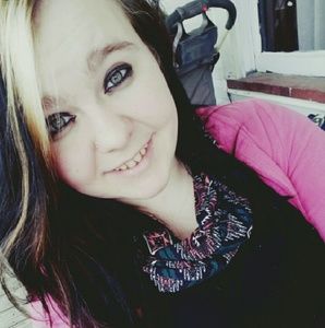 Meet your Posher, Brittany