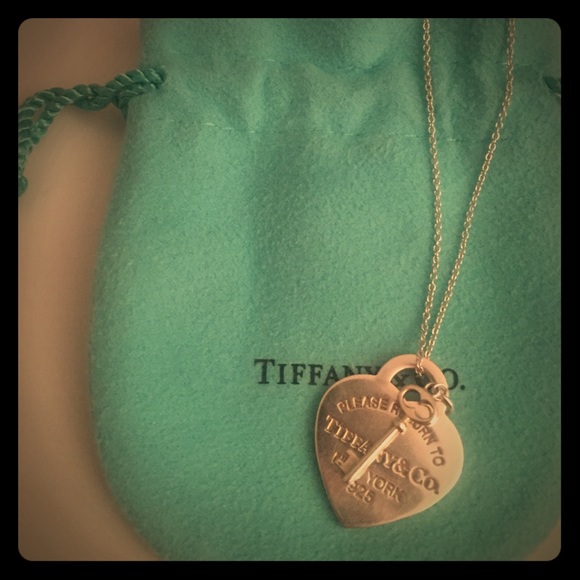 Tiffany heart pendant
